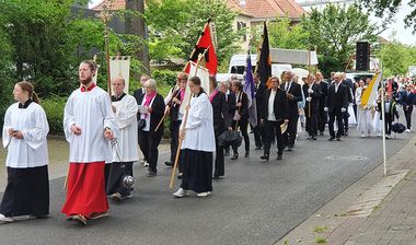 Zug durch die Museumsstraße